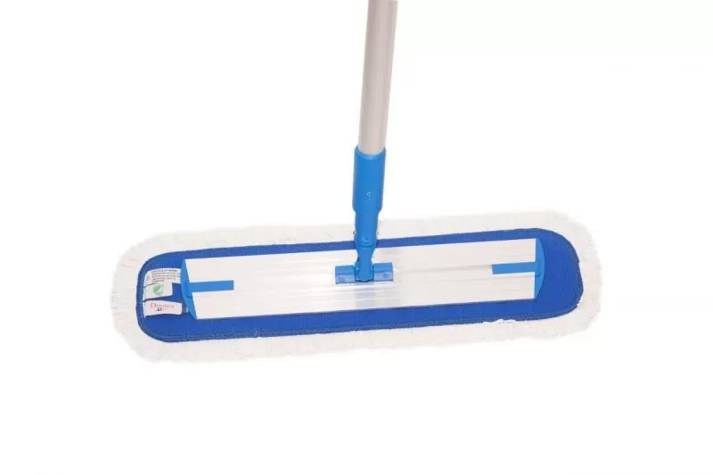 dweilen met warm of koud water